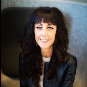 Meet your Posher, Jen